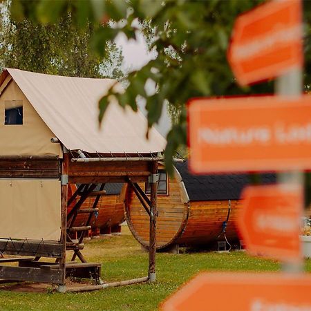 Azur Camping Wertheim Exteriör bild
