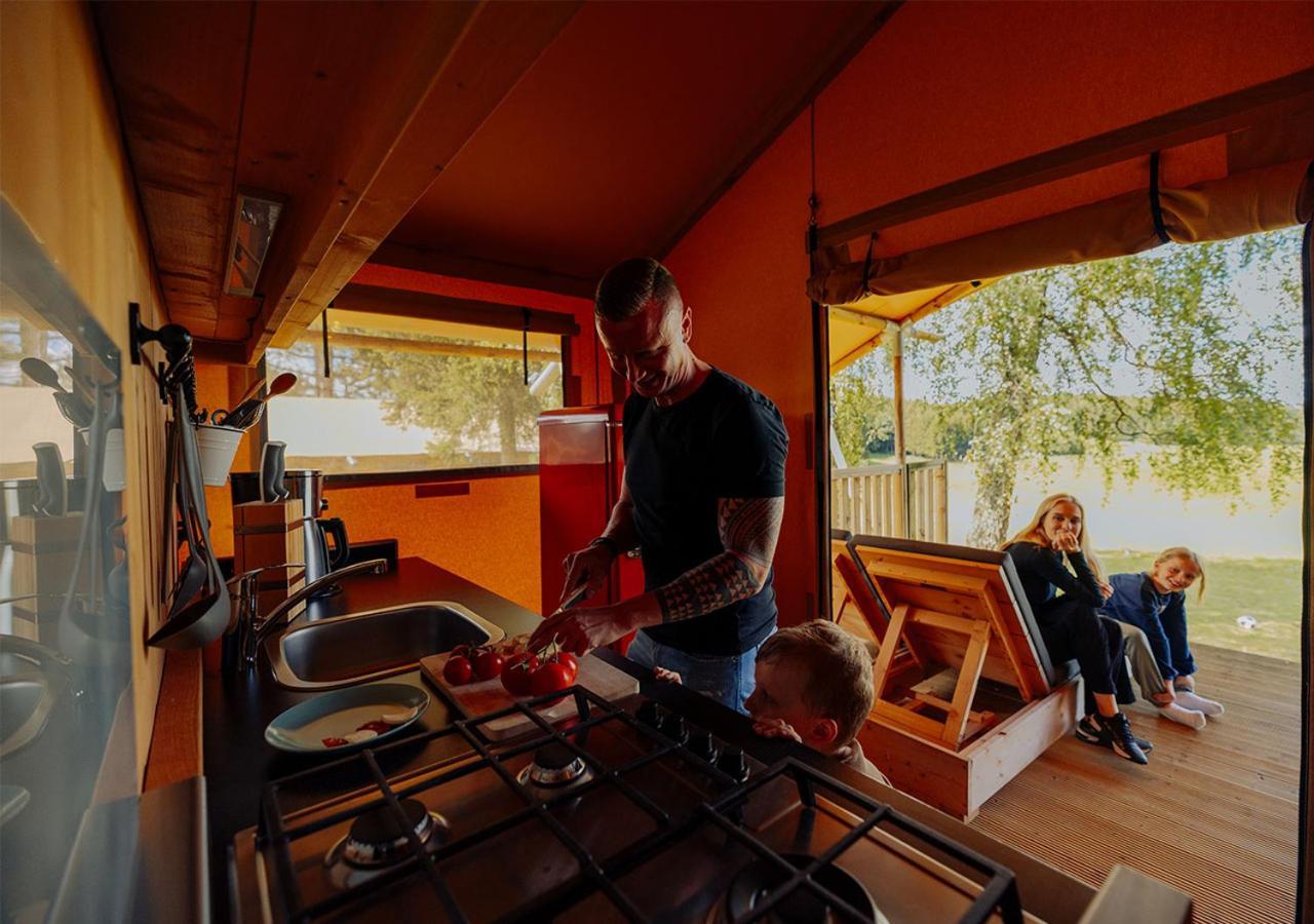 Azur Camping Wertheim Exteriör bild