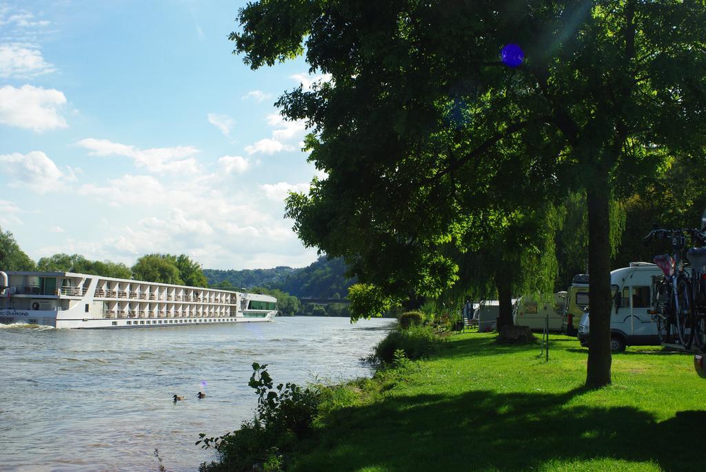 Azur Camping Wertheim Exteriör bild